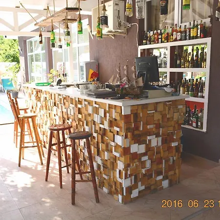מלון Prestige House 3*