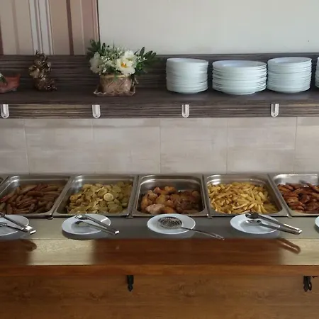 Prestige House 3* ساني بيتش