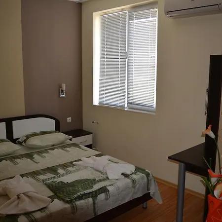 Prestige House Солнечный берег