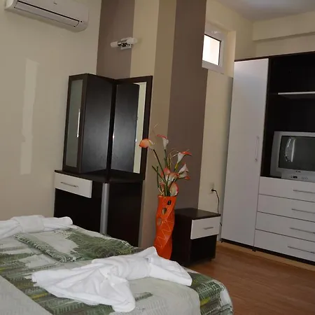 Отель Prestige House