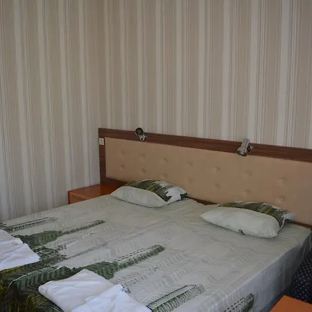 Отель Prestige House