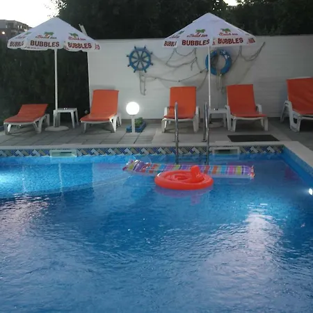 Prestige House Отель