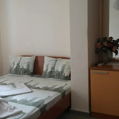 Отель Prestige House